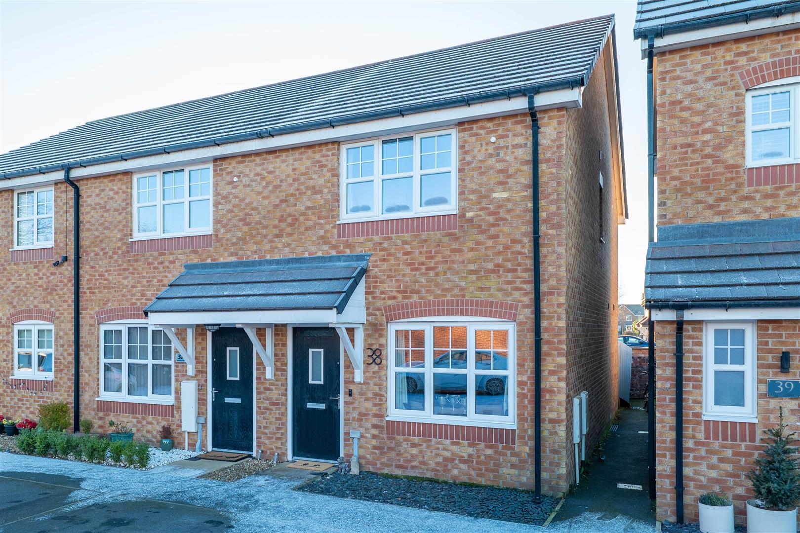 2 bed property in Foundry Close, Leyland